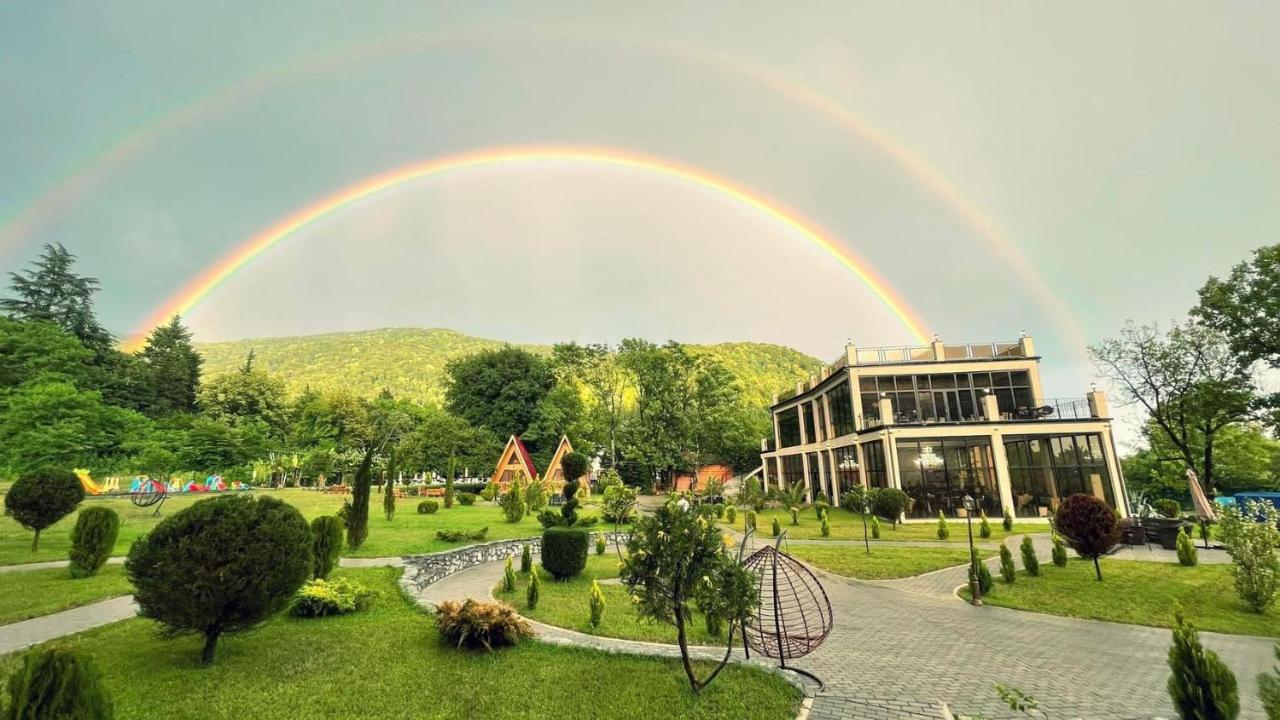 Royal Palace Hotel, Lagodekhi Buitenkant foto